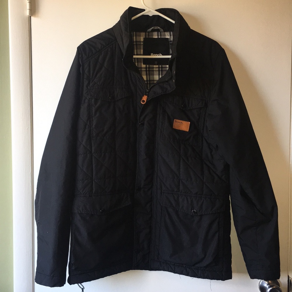 BENCH MEN’S PLEATED JACKET